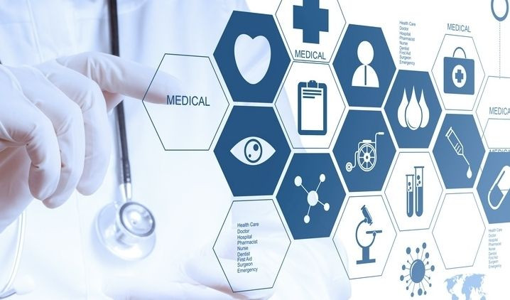 infografica digitale che rappresenta spazio dei dati sanitari